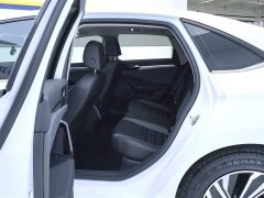 Volkswagen Sagitar 200TSI DSG Flyover Edition - фото 11