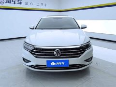 Volkswagen Sagitar 200TSI DSG Flyover Edition - фото 2