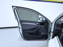 Volkswagen Sagitar 200TSI DSG Flyover Edition - фото 7
