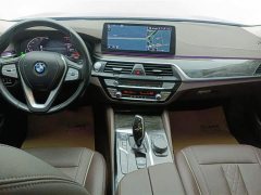 BMW 5 Series facelift 2 525Li luxury package - фото 12