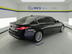 BMW 5 Series facelift 2 525Li luxury package - фото 3
