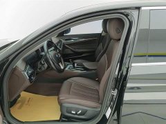 BMW 5 Series facelift 2 525Li luxury package - фото 9