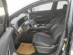 Changan UNI-T 1.5T Premium - фото 9