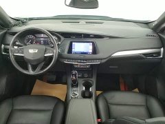 Cadillac XT4 28T two-wheel drive leading - фото 12