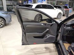 Volkswagen Magotan 2020 330TSI DSG Leading Edition - фото 7