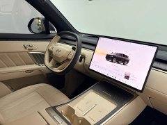 BMW Ledo L90 Ultra six-seater version - фото 13