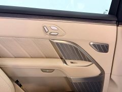 BMW Ledo L90 Ultra six-seater version - фото 17