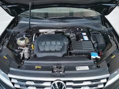 Volkswagen Tiguan L 330TSI Automatic FWD R-Line Premium Edition - фото 10