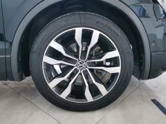 Volkswagen Tiguan L 330TSI Automatic FWD R-Line Premium Edition - фото 6