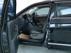 Volkswagen Tiguan L 330TSI Automatic FWD R-Line Premium Edition - фото 9