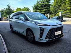 Buick GL8 New Energy Lu Zun Luxury Edition 7 seats - фото 1