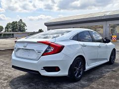 Honda Civic 2019 220TURBO CVT Dynamic Edition National VI - фото 11