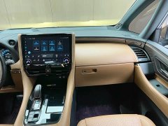 Toyota Wilfa 2024 Crown Dual Engine 2.5L Supreme Executive Edition - фото 5
