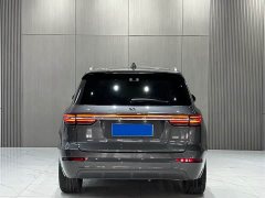 Li Auto ONE Extended-Range 6-Seater - фото 7