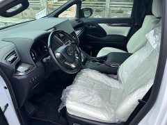 Lexus LM 2020 300h four-seat Royal Edition - фото 3