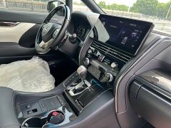 Lexus LM 2020 300h four-seat Royal Edition - фото 6