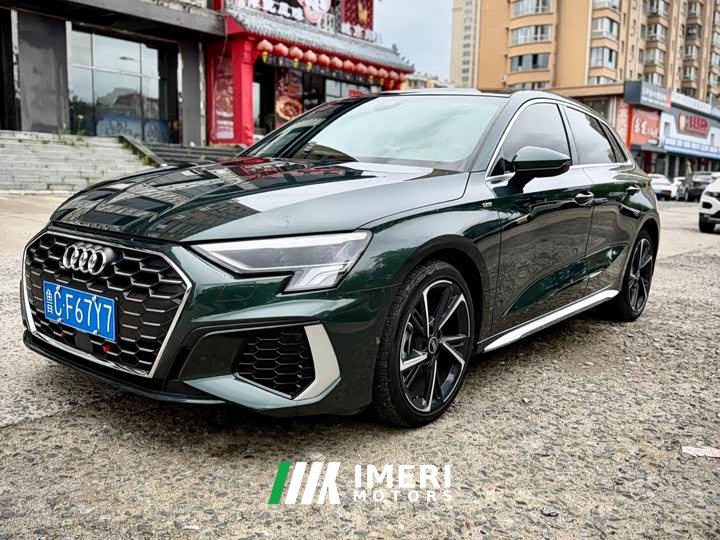 Audi A3 Sportback 35 TFSI stylish and sporty - автомобиль из Китая