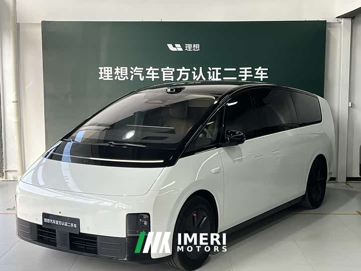 Li Auto Ideal MEGA Home Family Special Edition - автомобиль из Китая