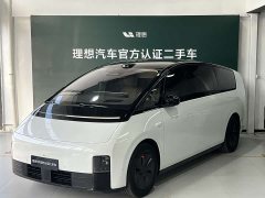 Li Auto Ideal MEGA Home Family Special Edition - фото 1