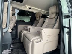 Li Auto Ideal MEGA Home Family Special Edition - фото 12