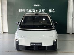 Li Auto Ideal MEGA Home Family Special Edition - фото 2