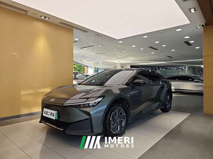 Toyota bZ3 Smart Home PRO - автомобиль из Китая