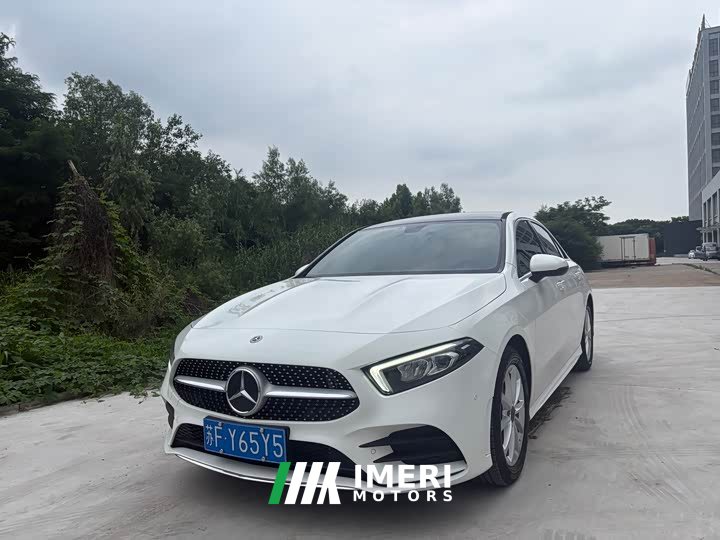 Mercedes-Benz A-Class A 200 L Sports Sedan Fashionable - автомобиль из Китая
