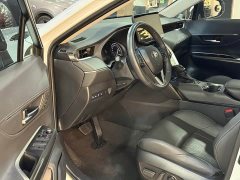 Toyota Lingfang HARRIER 2022 2.0L CVT two-wheel drive exclusive version - фото 9