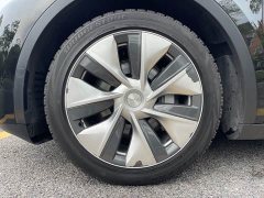 Tesla Model Y long-range all-wheel drive version - фото 10