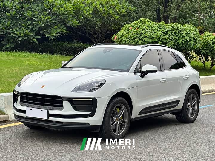 Porsche Macan 2.0T - автомобиль из Китая