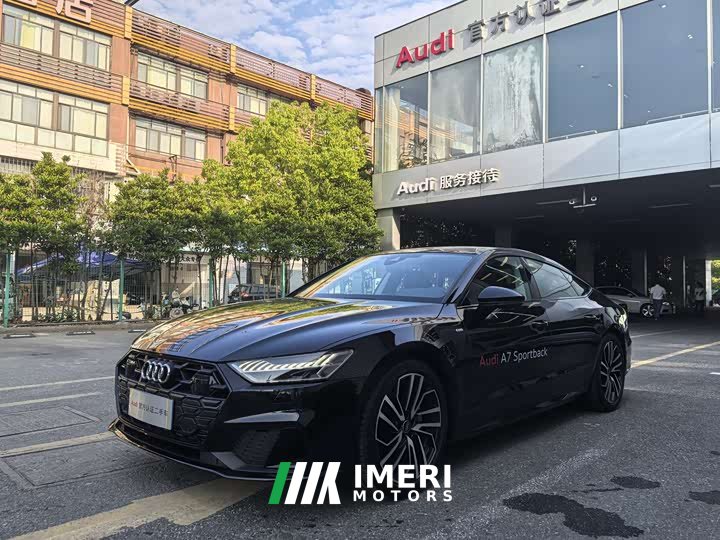 Audi A7 2024 45 TFSI Premium Selection - автомобиль из Китая