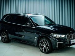 BMW X5 2022 facelift xDrive 40Li M sports package - фото 3