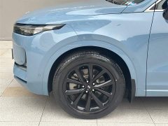 Li Auto ONE 2021 Extended-Range 6-Seater - фото 6