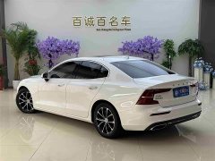 Volvo S60 T4 Momentum Luxury Edition - фото 8