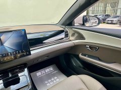 BYD Han DM-i Smart Driving Edition 125KM Honor Type - фото 7
