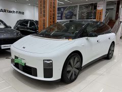 Li Auto Ideal i6 2025 four-wheel drive standard version - фото 1