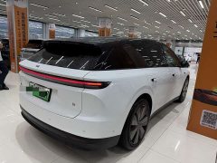 Li Auto Ideal i6 2025 four-wheel drive standard version - фото 8