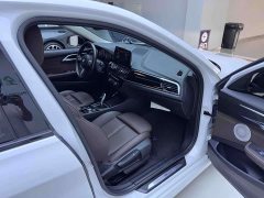 BMW 1 Series 120i M Sports Night Edition - фото 11