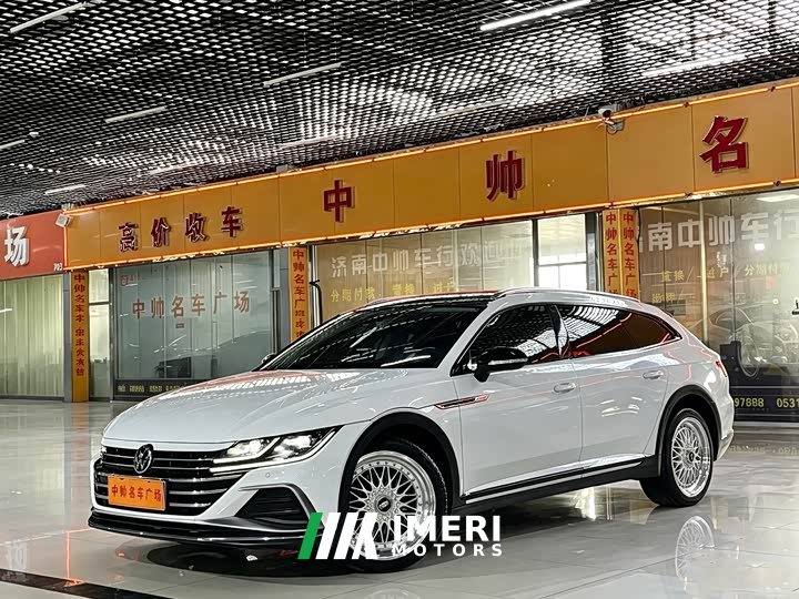 FAW-Volkswagen CC Hunting Vehicle 330TSI Hunting Edition