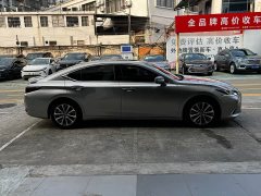 Lexus ES 2022 300h Excellence Edition - фото 12