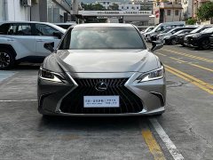 Lexus ES 2022 300h Excellence Edition - фото 2