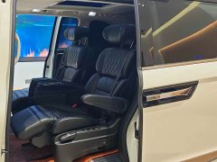 Honda Elysion 2019 2.0L Hybrid Luxury Edition - фото 6