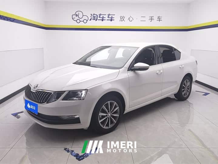 Lynk & Co Octavia 1.5L Automatic Comfort Edition - автомобиль из Китая