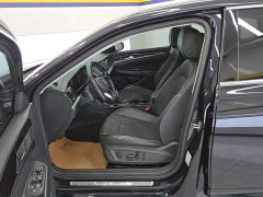 Volkswagen Passat 330TSI Deluxe Edition - фото 9