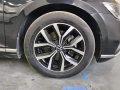 Volkswagen Magotan 2020 330TSI DSG Leading Edition - фото 6