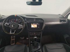Volkswagen Tiguan L 330TSI Automatic FWD R-Line Premium Edition - фото 12