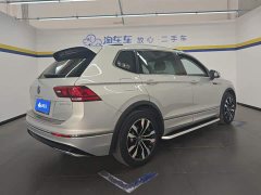 Volkswagen Tiguan L 330TSI Automatic FWD R-Line Premium Edition - фото 3