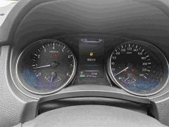 Nissan Qashqai Classic 2.0L CVT XV Leading Edition - фото 12