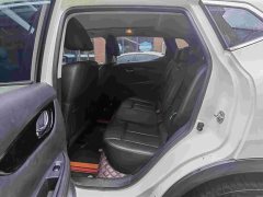 Nissan Qashqai Classic 2.0L CVT XV Leading Edition - фото 6