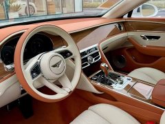 Bentley Flying Spur 4.0L automatic - фото 2